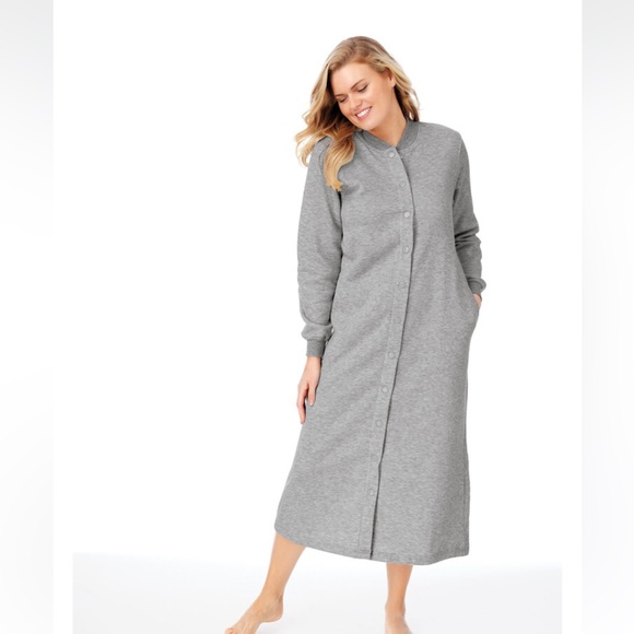 Fleece snap button front robe - Picture 1 of 7
